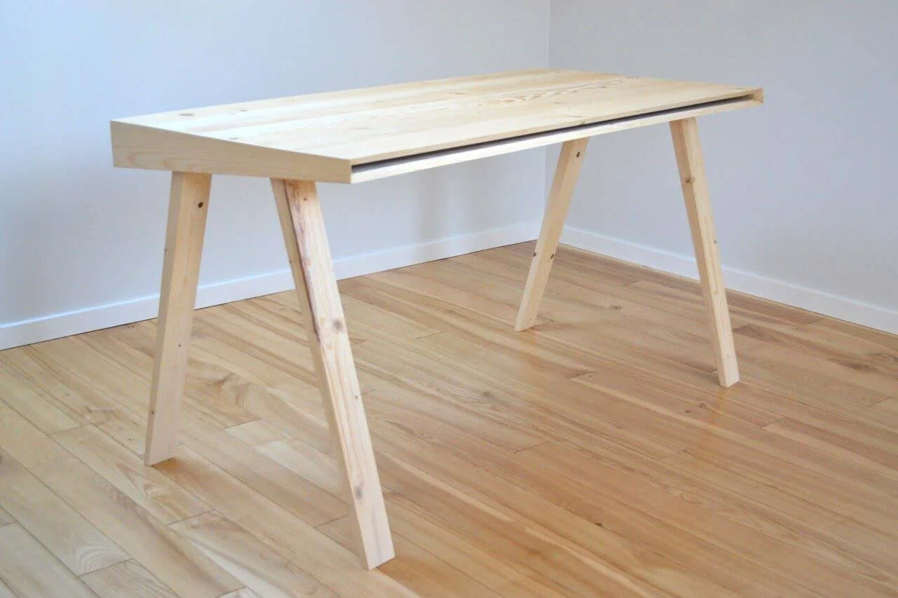 美品 Emko 4.9 Desk by Marius Valaitis 4.9 Desk | Wooden Office Desk in Natural Ash | EMKO